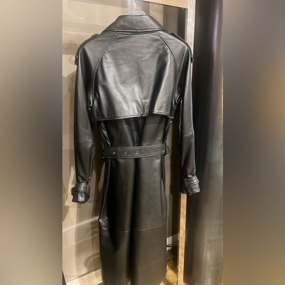 2nd day EURO (Scandinavian) Black Genuine Leather Trench Coat - Picture 5 of 6